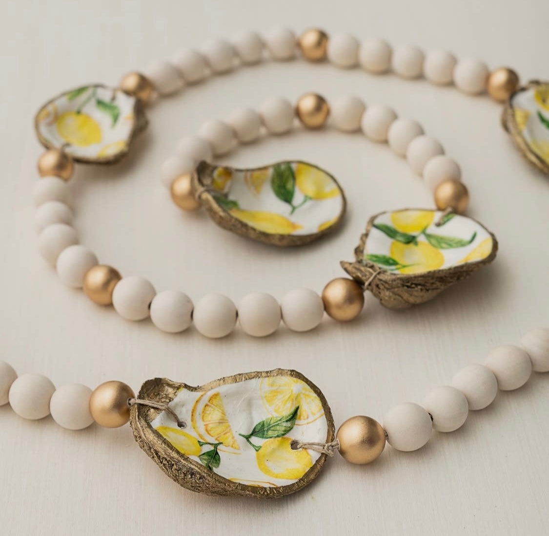 Lemonade Gilded Oyster Garland
