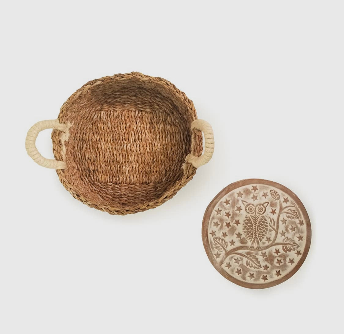 Handmade Bread Warmer & Wicker Baskets