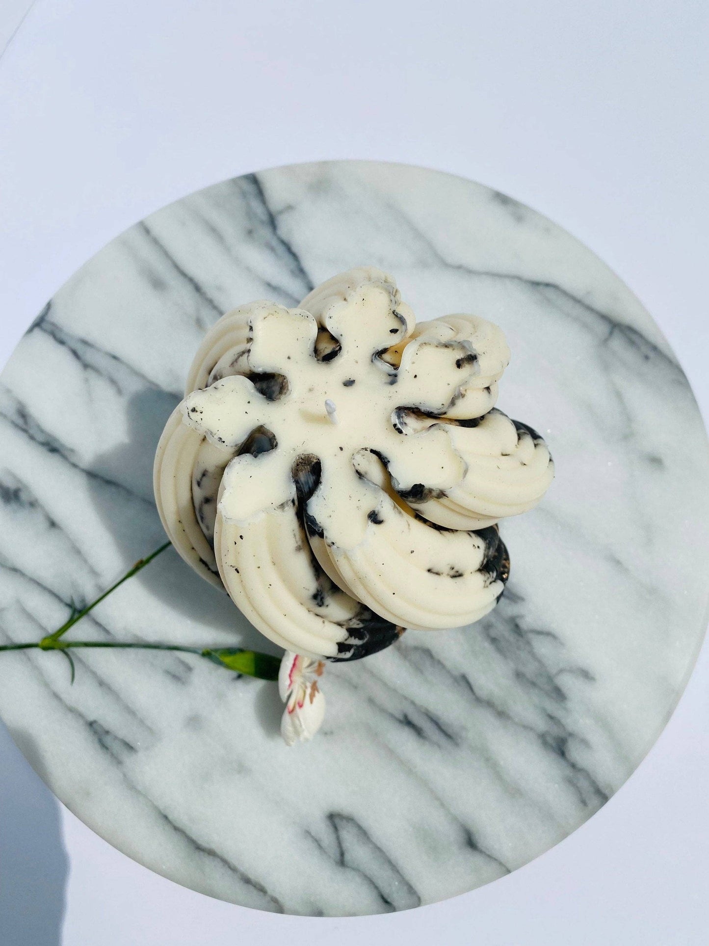 Candle Swirl Concrete Candle