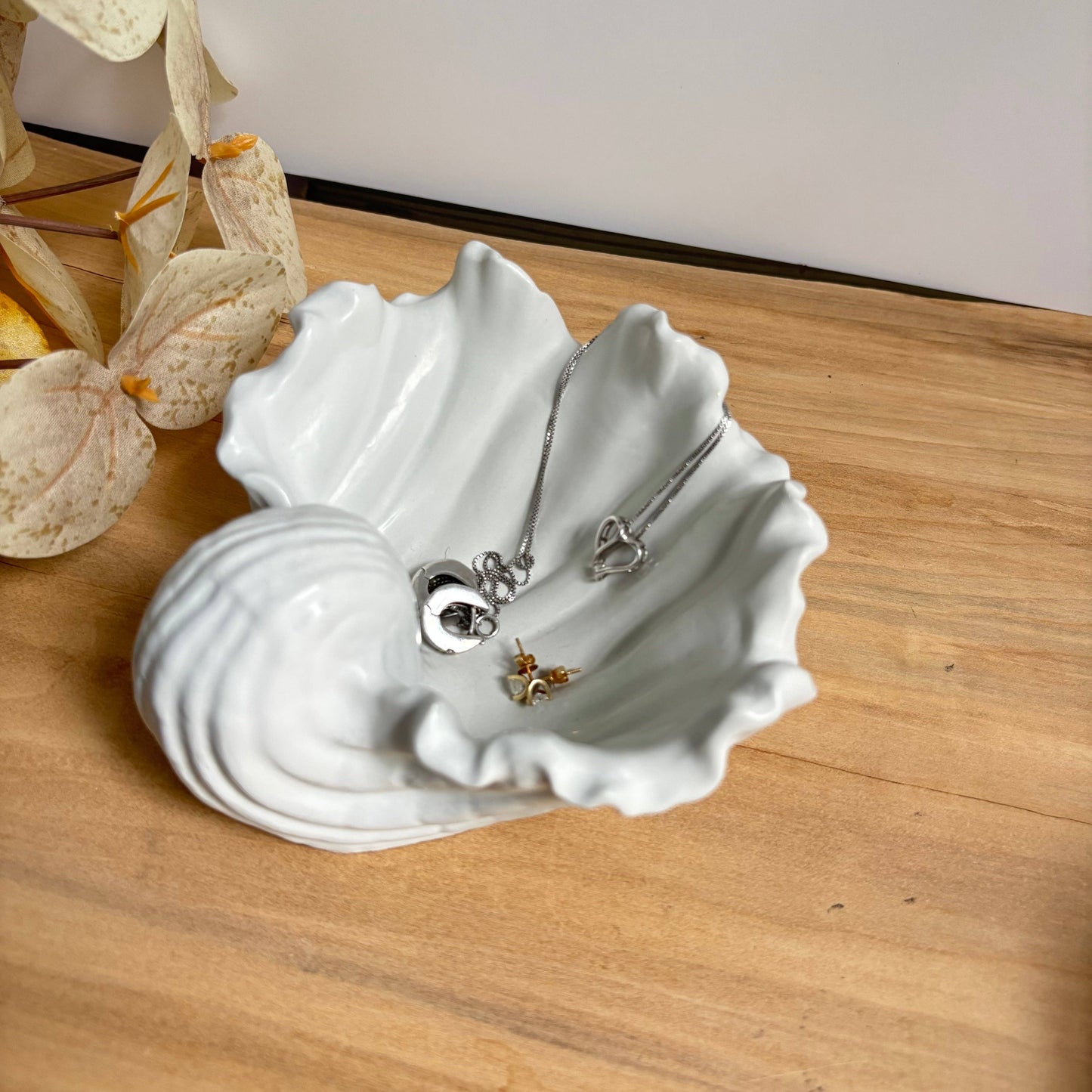 Shell Centerpiece Bowl - Decorative Concrete Bowl