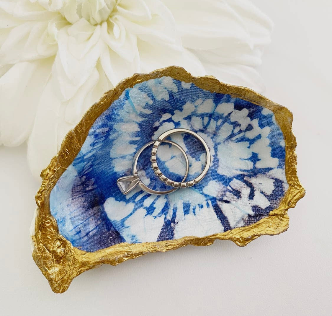 Trinket Dishes - Guilded Oyster Shells